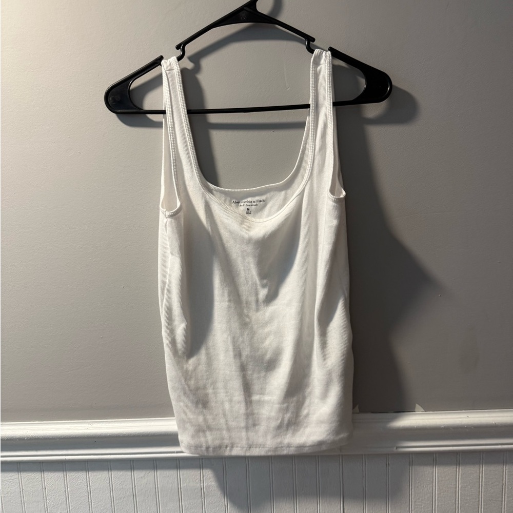 Abercrombie Ribbed White Tank Medium